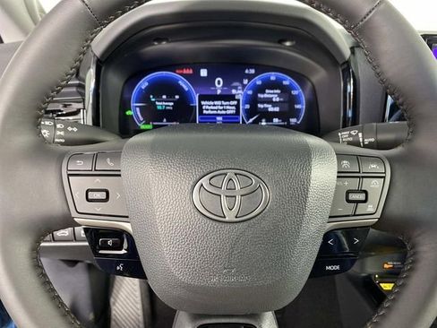 New 2026 Toyota Camry XLE AWD/4WD image 11