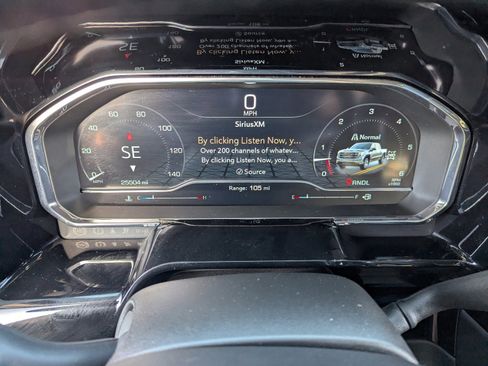 Used 2024 GMC Sierra 1500 SLE image 33