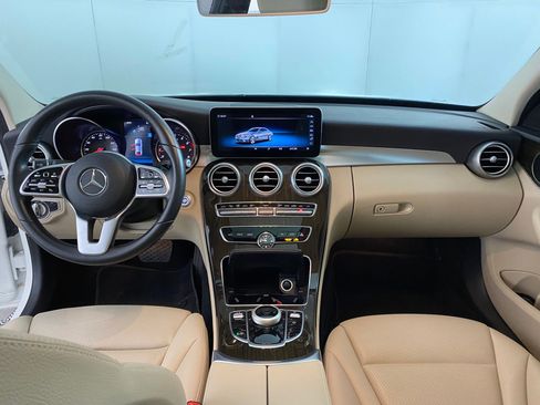 Used 2019 Mercedes-Benz C 300 4MATIC Sedan w/ Premium Package image 16