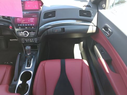 Certified 2019 Acura ILX FWD image 15