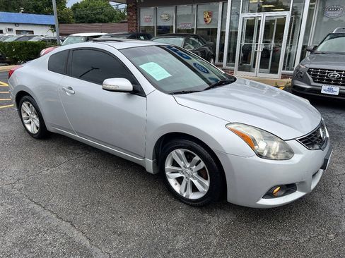 Used 2012 Nissan Altima 2.5 S w/ 2.5S Premium Pkg FWD image 4