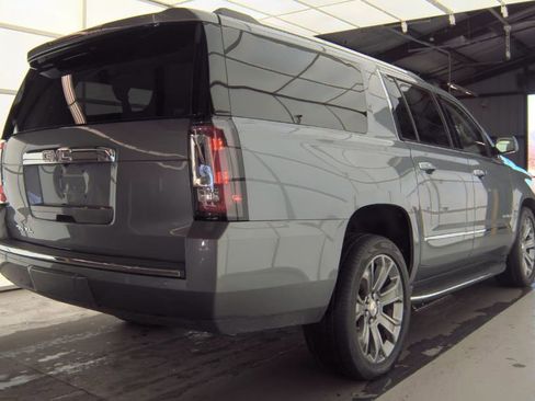 Used 2020 GMC Yukon XL Denali w/ Open Road Package image 8