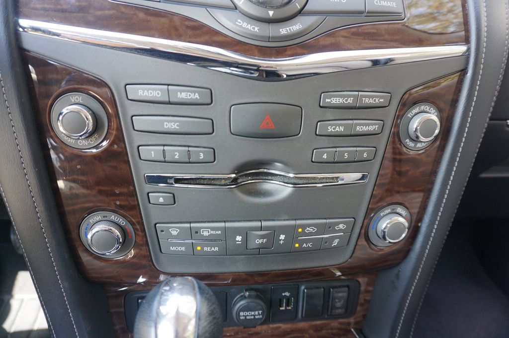 Used 2019 Nissan Armada SL w/ Premium Package RWD image 11