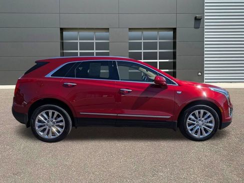 Used 2019 Cadillac XT5 Platinum AWD/4WD image 4
