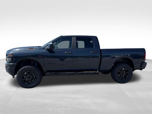 New 2026 RAM 2500 Big Horn AWD/4WD image 3