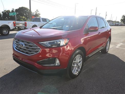 Certified 2022 Ford Edge SEL w/ Convenience Package image 3