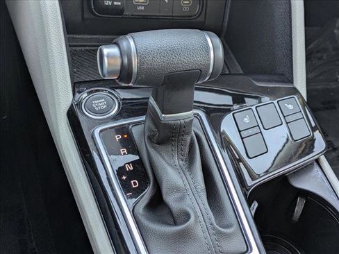 Used 2023 Kia Sportage EX image 12