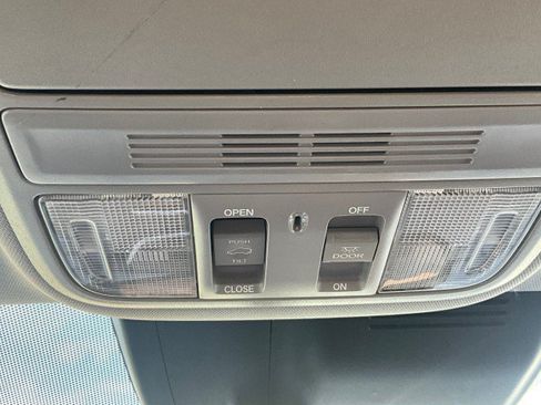 Used 2020 Honda CR-V EX image 17