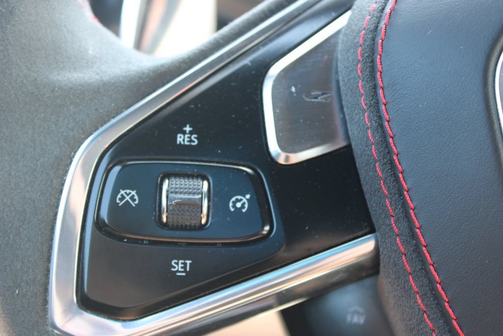 Used 2023 Chevrolet Corvette Stingray Premium Cpe w/ Z51 Performance Package RWD image 34