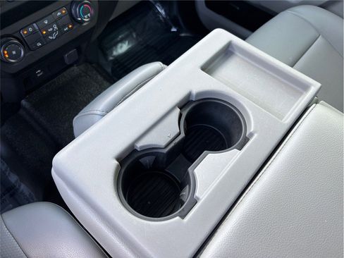 Used 2021 Ford F250 XL w/ Power Equipment Group image 29