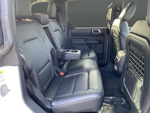 New 2025 Ford Bronco Badlands AWD/4WD image 41