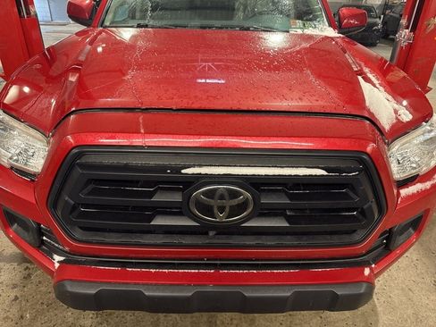 Certified 2021 Toyota Tacoma SR image 5