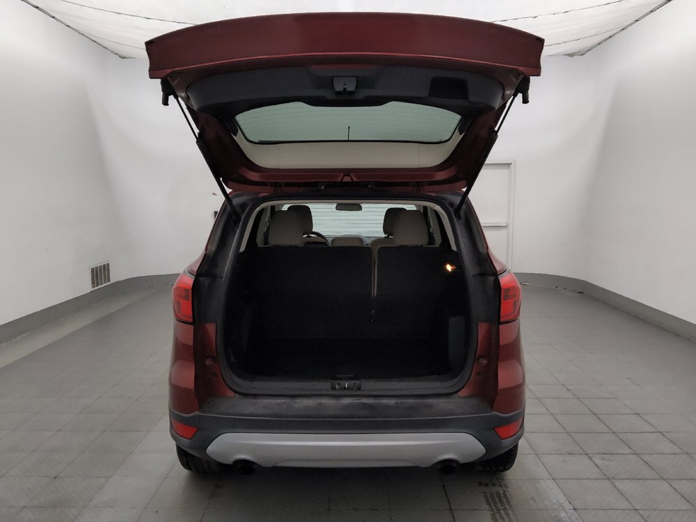 Used 2019 Ford Escape SE FWD image 29