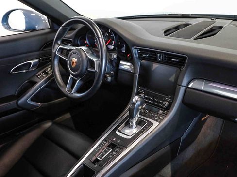 Used 2017 Porsche 911 Carrera image 35