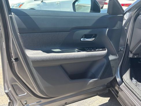 Used 2026 Nissan Kicks SV w/ Cold Weather Package AWD/4WD image 18
