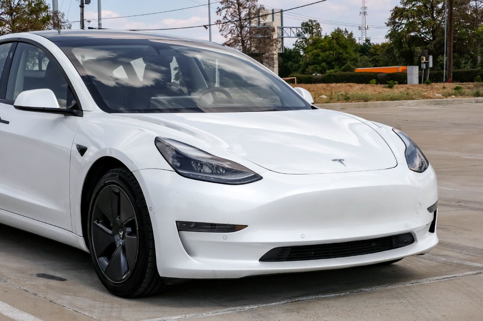 Used 2022 Tesla Model 3 RWD image 7