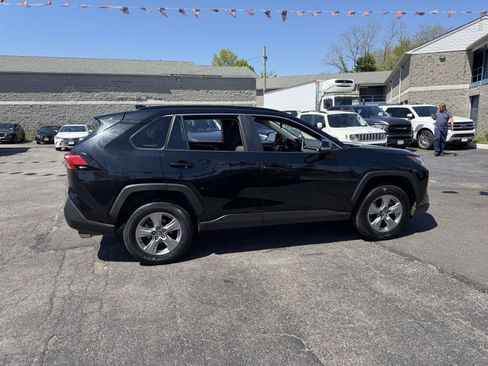 Used 2024 Toyota RAV4 LE AWD/4WD image 11