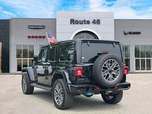Used 2024 Jeep Wrangler High Altitude AWD/4WD image 4