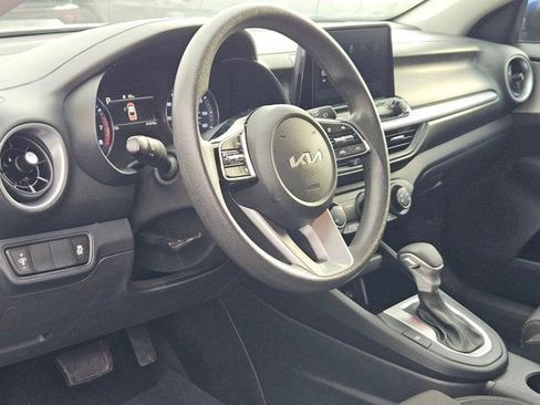 Used 2024 Kia Forte LXS image 14