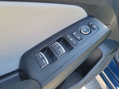 Used 2025 Honda Civic Sport image 9