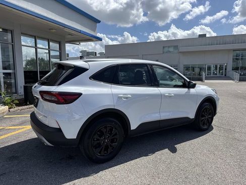 Used 2025 Ford Escape Active AWD/4WD image 8