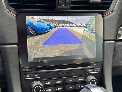 Used 2018 Porsche 911 GT2 RS image 22