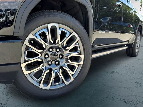 New 2026 GMC Sierra 1500 Denali Ultimate AWD/4WD image 2
