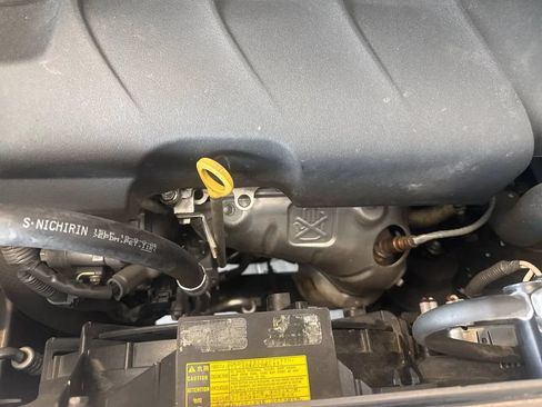 Used 2014 Toyota Sienna SE FWD image 44