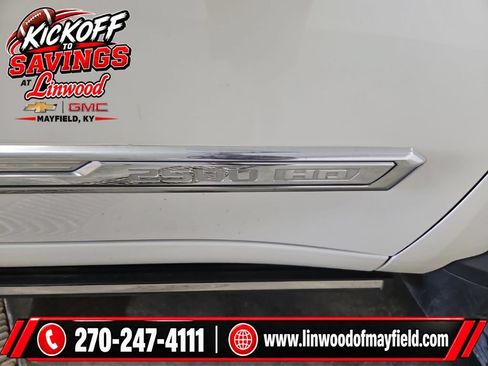 Used 2024 Chevrolet Silverado 2500 High Country w/ High Country Premium Package AWD/4WD image 11