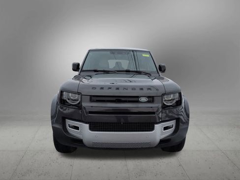 Used 2024 Land Rover Defender 130 S image 9