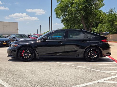 Used 2026 Honda Civic Type R image 6