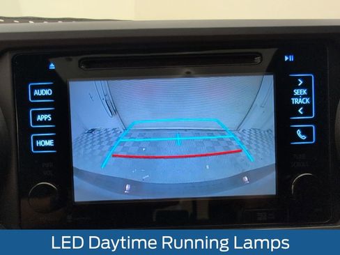 Used 2016 Toyota Tacoma TRD Sport image 29