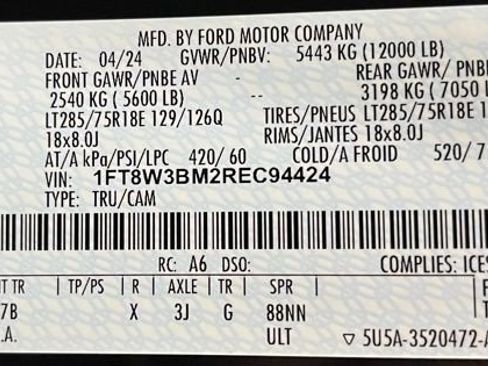 Used 2024 Ford F350 Platinum w/ Tremor Off-Road Package AWD/4WD image 61