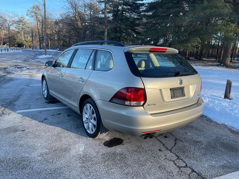 Used 2013 Volkswagen Jetta TDI FWD image 34