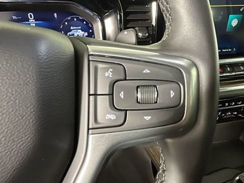 Used 2024 Chevrolet Silverado 1500 LT Trail Boss AWD/4WD image 16