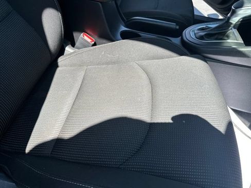 Used 2020 Kia Forte LXS FWD image 28