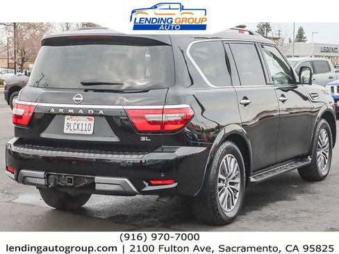 Used 2021 Nissan Armada SL w/ Captain's Chairs Package image 4