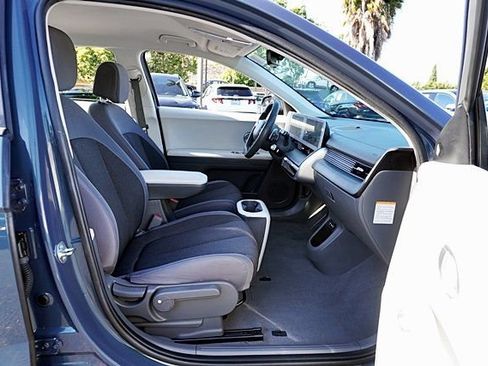 Used 2024 Hyundai Ioniq 5 SEL RWD image 11