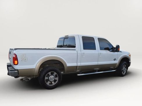 Used 2011 Ford F250 Lariat w/ Lariat Interior Pkg AWD/4WD image 8