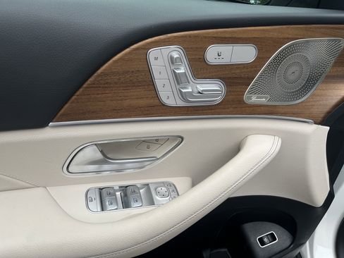 Used 2022 Mercedes-Benz GLE 350 4MATIC image 22