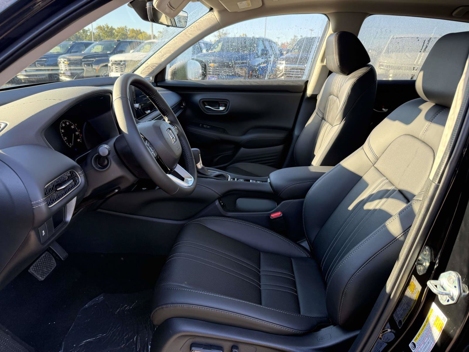 New 2027 Honda HR-V EX-L image 12