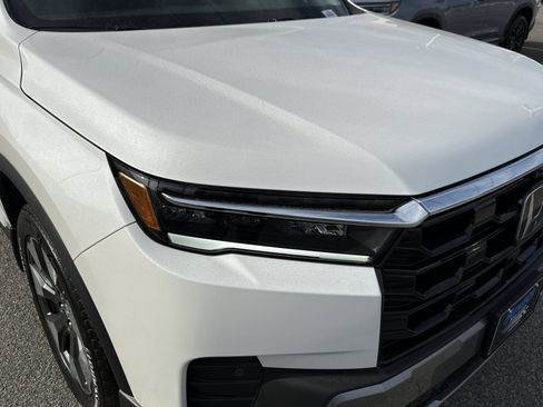 New 2026 Honda Pilot Touring image 37