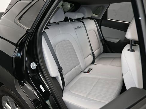 Used 2023 Hyundai Kona SEL image 40