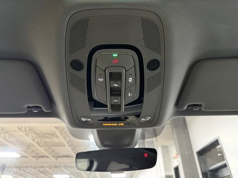 Used 2024 Audi Q5 e Premium Plus w/ Premium Plus Package image 16