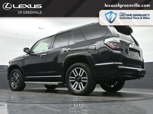 Used 2022 Toyota 4Runner Limited RWD image 39