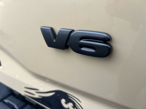 Used 2020 Toyota Tacoma TRD Sport image 30