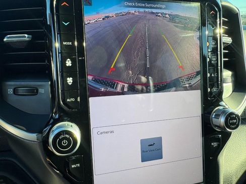 Used 2025 RAM 1500 Big Horn image 22