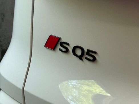 New 2026 Audi SQ5 Premium Plus AWD/4WD image 15