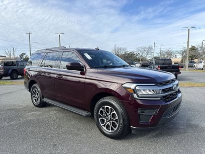 Used 2024 Ford Expedition XLT
