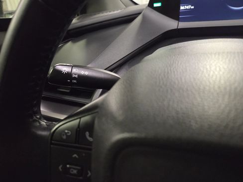 Used 2023 Toyota Prius LE FWD image 22